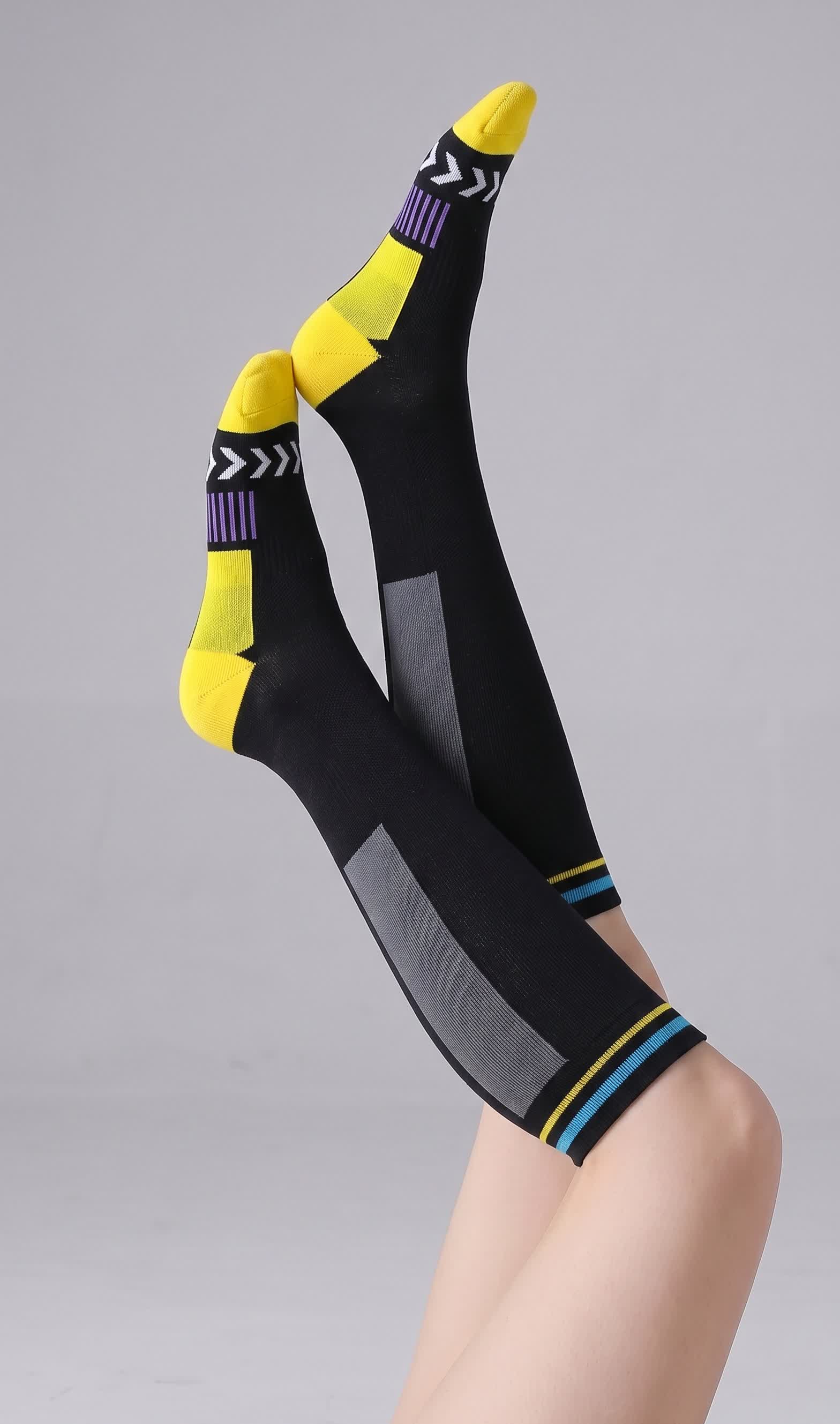 Sport Stripe Kompressionsstrümpfe (2 Paar) - Schwarz-B - EU36-40 (US3-7) - image 7