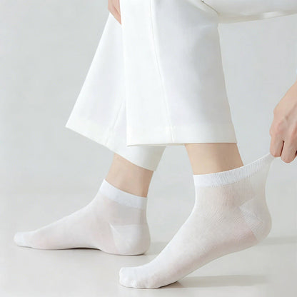 Atmungsaktive Seiden-Knöchelsocken (4 Paar) - image 3