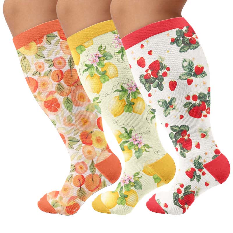 Kompressionsstrümpfe mit Fruchtmuster in Übergröße - Mehrfarbig (3 Paare) - 4XL - image 4