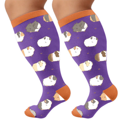 Kompressionsstrümpfe mit Tiermotiven in Übergröße - Lila (1 Paar) - 4XL - image 9