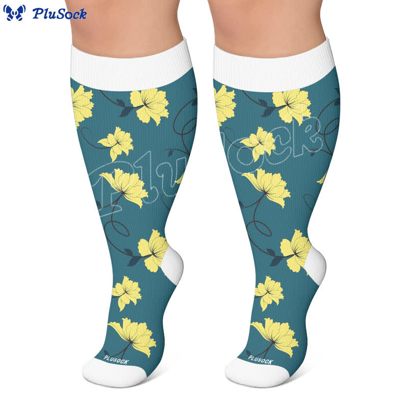 Plus Size Kompressionsstrümpfe mit lebendigen Blumen - image 5