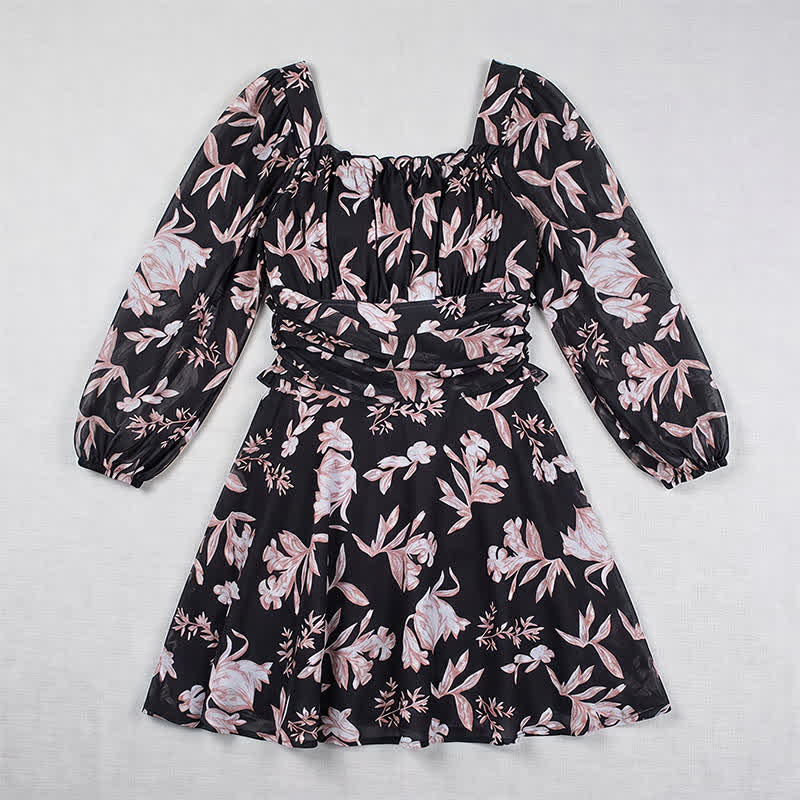Bademode mit Blumenmuster und eckigem Ausschnitt - image 8