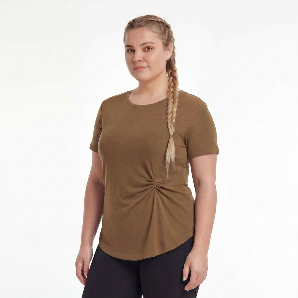 Plus Size T-Shirt mit Raffung an der Seite - Braun - 4XL - image 0