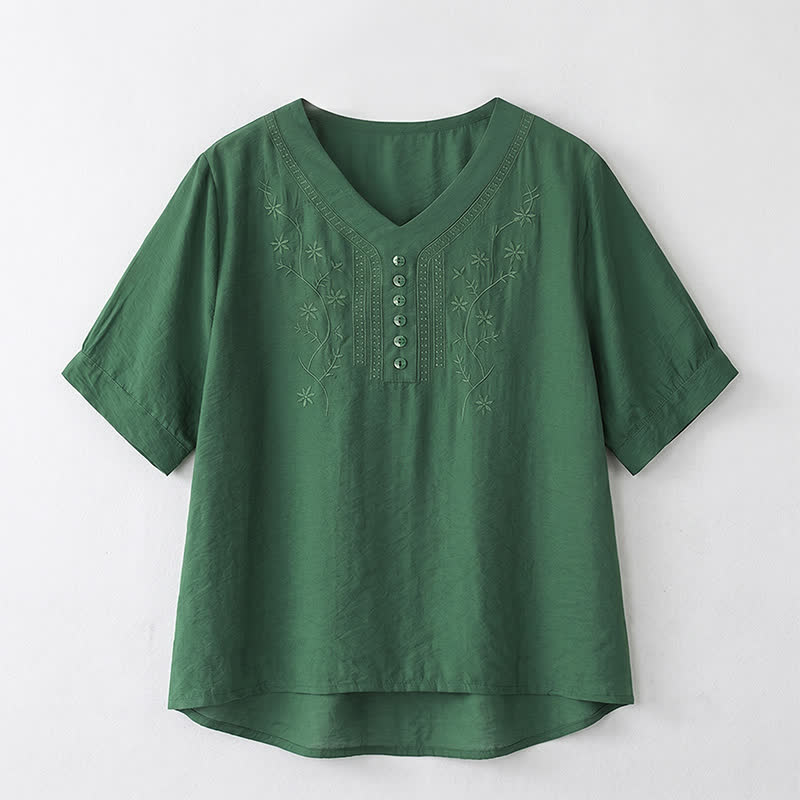 Bestickte, lässige Bluse in Übergröße - image 18