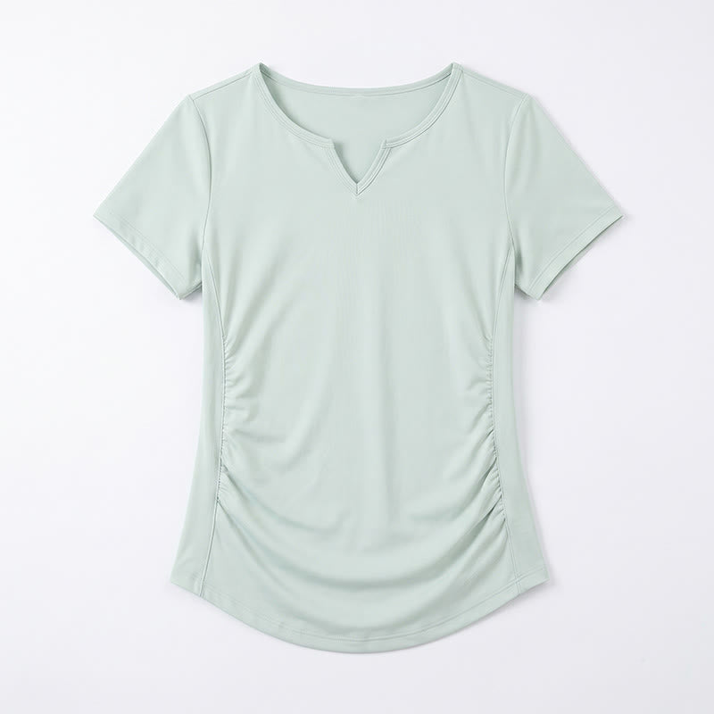 Sportshirt mit V-Ausschnitt und Raffung in Übergröße - image 13