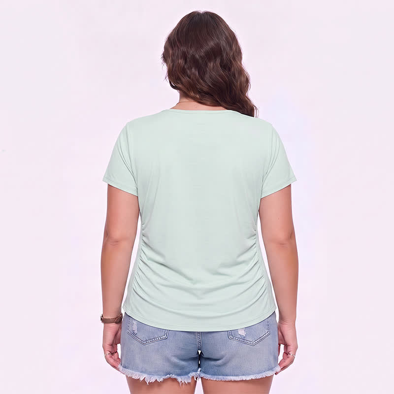 Sportshirt mit V-Ausschnitt und Raffung in Übergröße - image 5