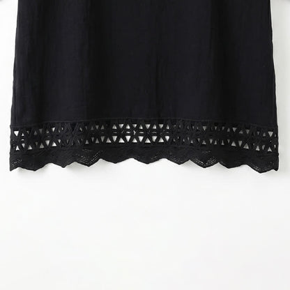 Bluse in Übergröße mit Spitzenbesatz und kurzen Ärmeln - image 11