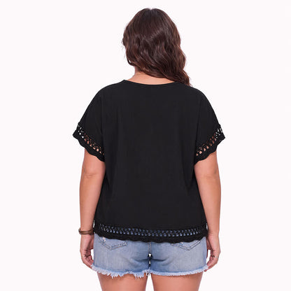 Bluse in Übergröße mit Spitzenbesatz und kurzen Ärmeln - image 5