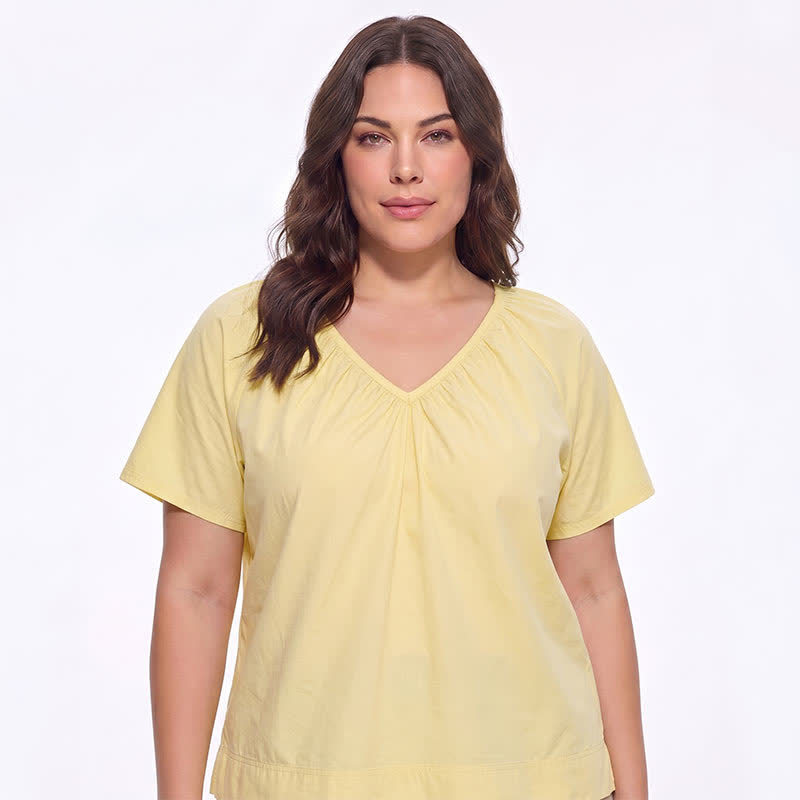 Plus Size Top mit V-Ausschnitt und Raffung - image 4