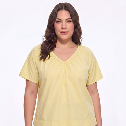 Plus Size Top mit V-Ausschnitt und Raffung - image 4