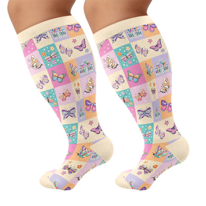 Pastellfarbene Schmetterlings-Kompressionsstrümpfe in Übergröße - Beige (1 Paar) - 4XL - image 10