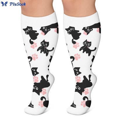 Weiße Kompressionsstrümpfe mit Katzenpfoten in Übergröße - image 5
