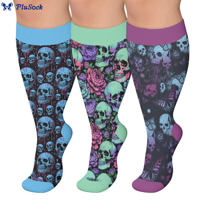 Blaue Totenkopf-Kompressionsstrümpfe in Übergröße - image 0
