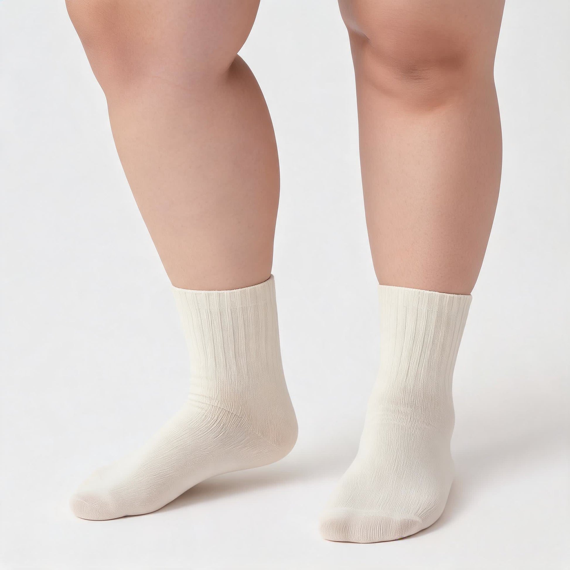 Weiche, gerippte, milchweiße Viertelsocken (3 Paar) - image 1