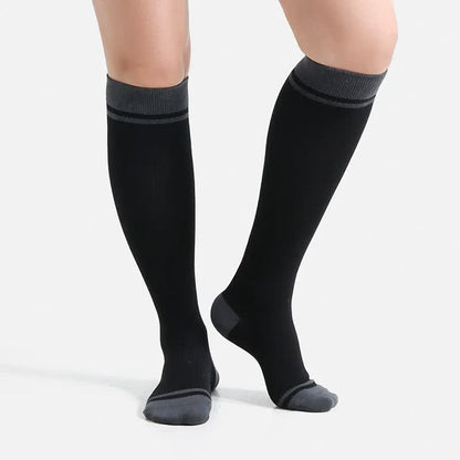 Sport-Kompressionssocken in Übergröße, einfarbig - Schwarz - XL - image 0