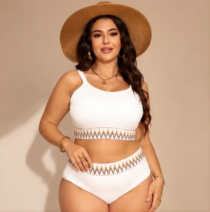 Bikini-Set mit hohem Bund und Rippstrick für kurvige Frauen - image 1