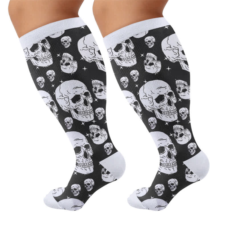 Gothic-Kompressionsstrümpfe in Übergröße mit Totenkopf und Rose - Weiß (1 Paar) - 4XL - image 9