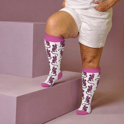 Kompressionsstrümpfe mit Skelettkatzenmotiv in Übergröße - Weiß (1 Paar) - 4XL - image 3