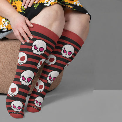 Kompressionsstrümpfe mit Totenkopf-Motiv in Übergröße - Rot (1 Paar) - 4XL - image 2