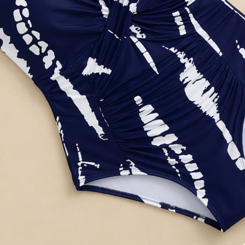 Badeanzug mit blauem Marmormuster und Twist-Front - image 11