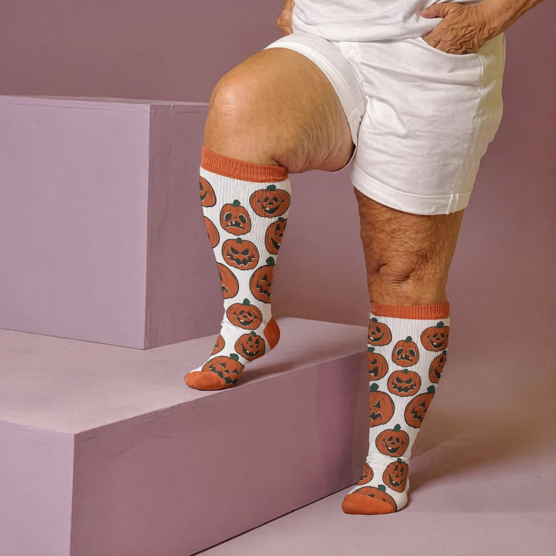 Kompressionsstrümpfe mit Kürbisherz in Übergröße - Orange (1 Paar) - 4XL - image 2