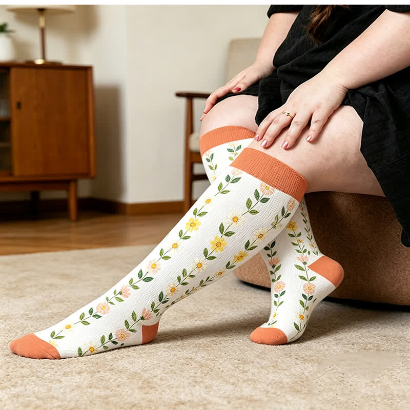 Plus Size Floral Ripped Compression Socken - Gelb (1 Paar) - 4XL - image 2