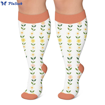 Plus Size Floral Ripped Compression Socken - image 6