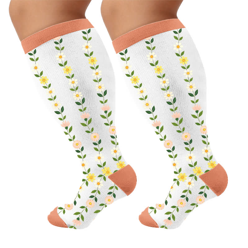 Plus Size Floral Ripped Compression Socken - image 9