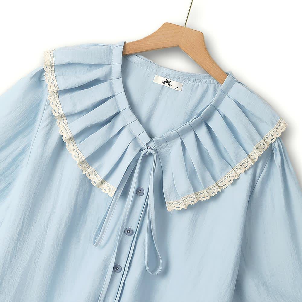Bluse in Übergröße mit Rüschenkragen und Spitzenbesatz - image 1