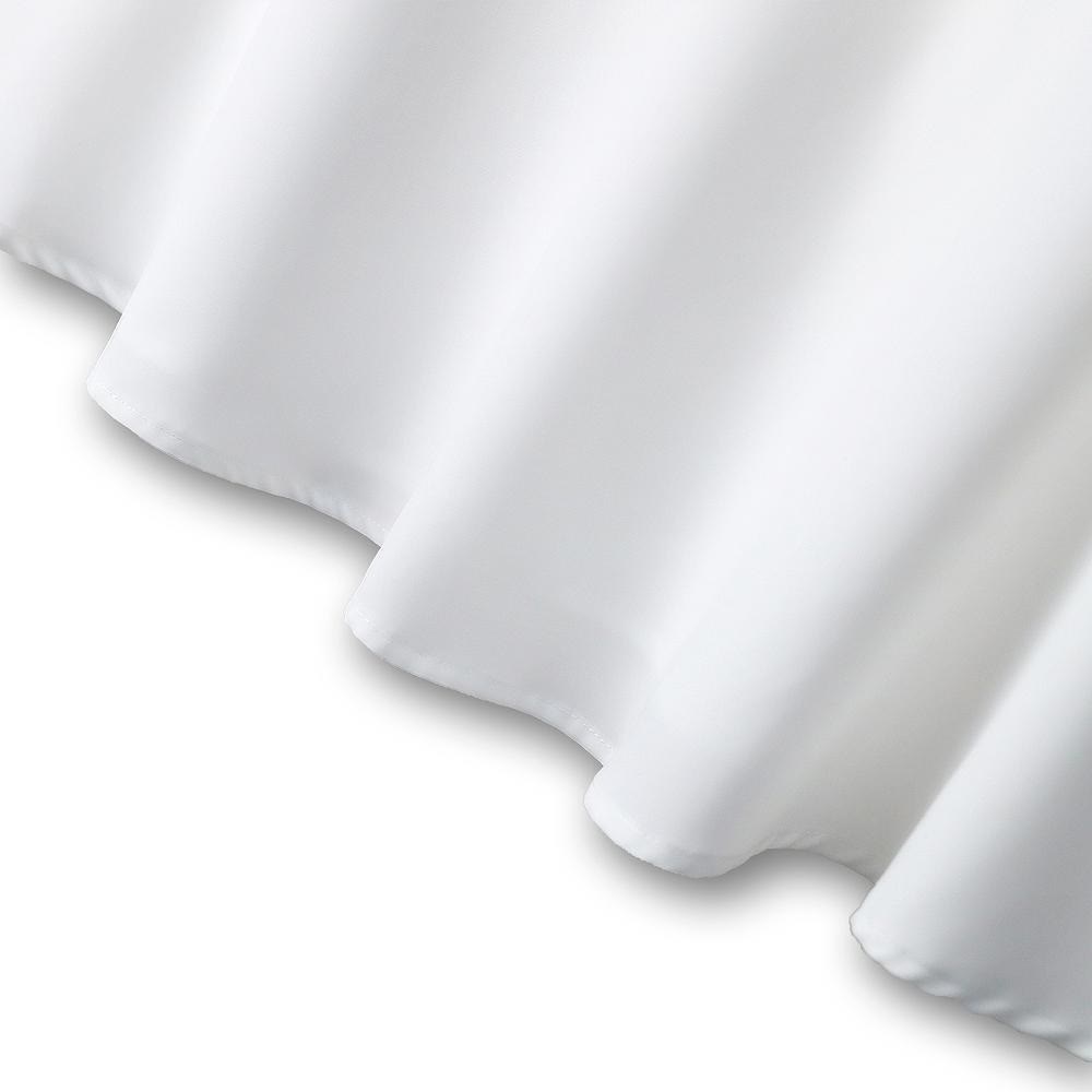 Bluse in Übergröße mit V-Ausschnitt, Bindekragen und Rüschen-Peplum - image 4