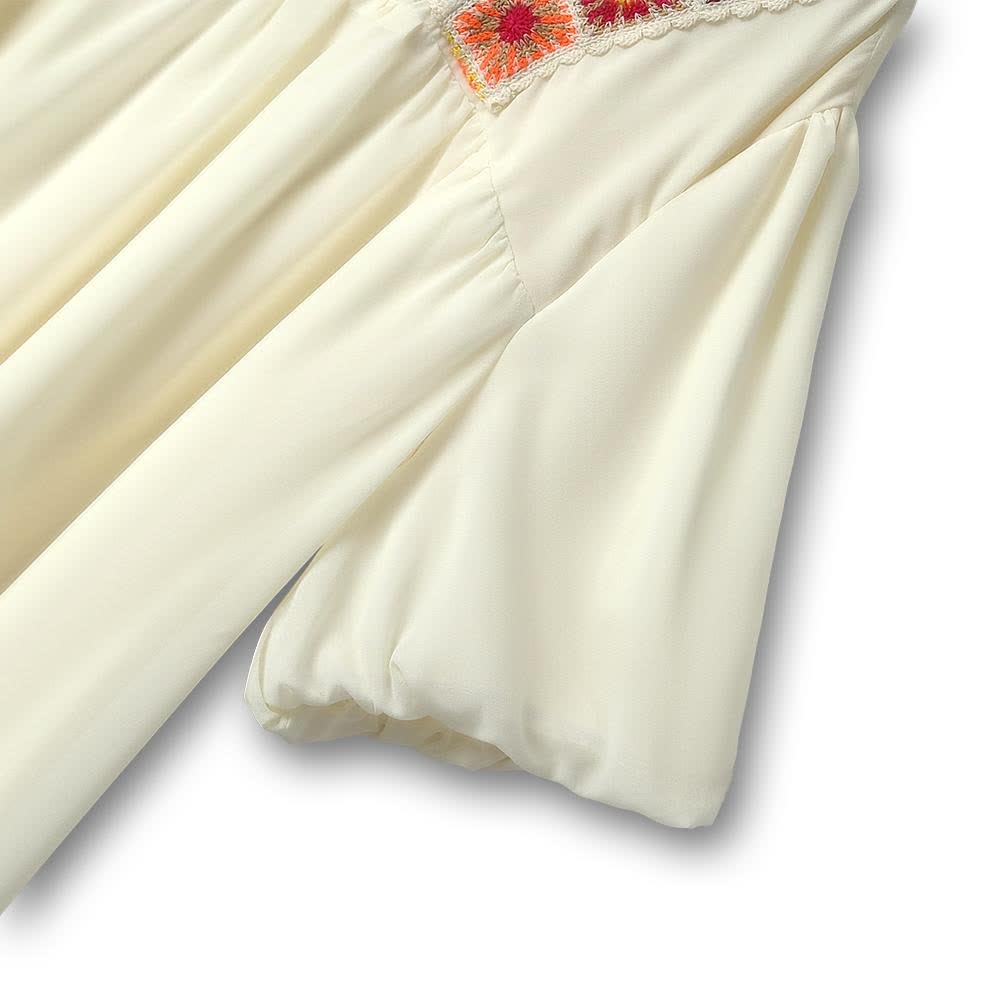 Boho-Set aus besticktem Oberteil mit eckigem Ausschnitt und weitem Hosenbein - image 3