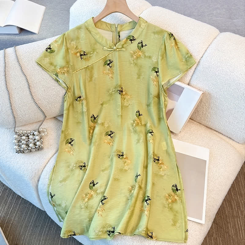 Bluse mit Blumenmuster und Stehkragen in Übergröße - image 5