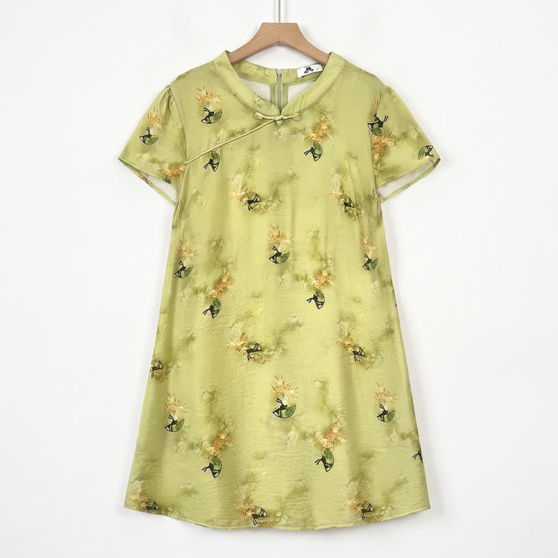 Bluse mit Blumenmuster und Stehkragen in Übergröße - Gelb - 6XL - image 0