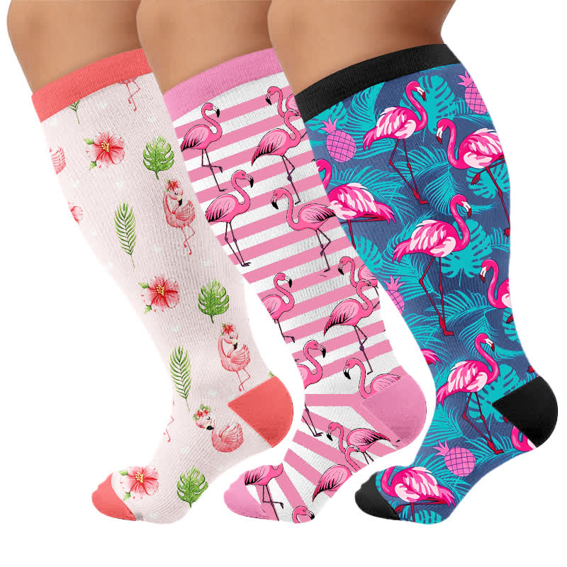 Kompressionsstrümpfe mit Flamingostreifen in Übergröße - image 7