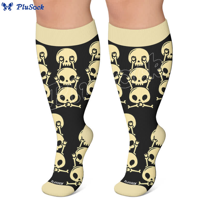 Kompressionsstrümpfe mit Totenkopf-Alien-Motiv in Übergröße - image 6