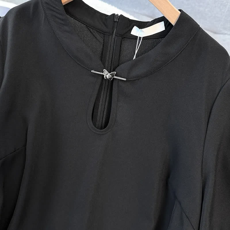 Elegantes Midikleid in Übergröße mit Schlüssellochausschnitt und Rüschensaum - image 1
