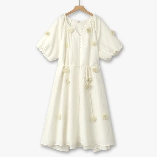 Weiches Boho-Midikleid in Elfenbein mit Quasten und Bindegürtel - Weiß - 6XL - image 0
