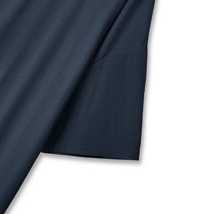 Plus Size marineblaues Midikleid mit Bindeband am Rücken und Rüschensaum - image 2