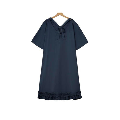 Plus Size marineblaues Midikleid mit Bindeband am Rücken und Rüschensaum - image 6