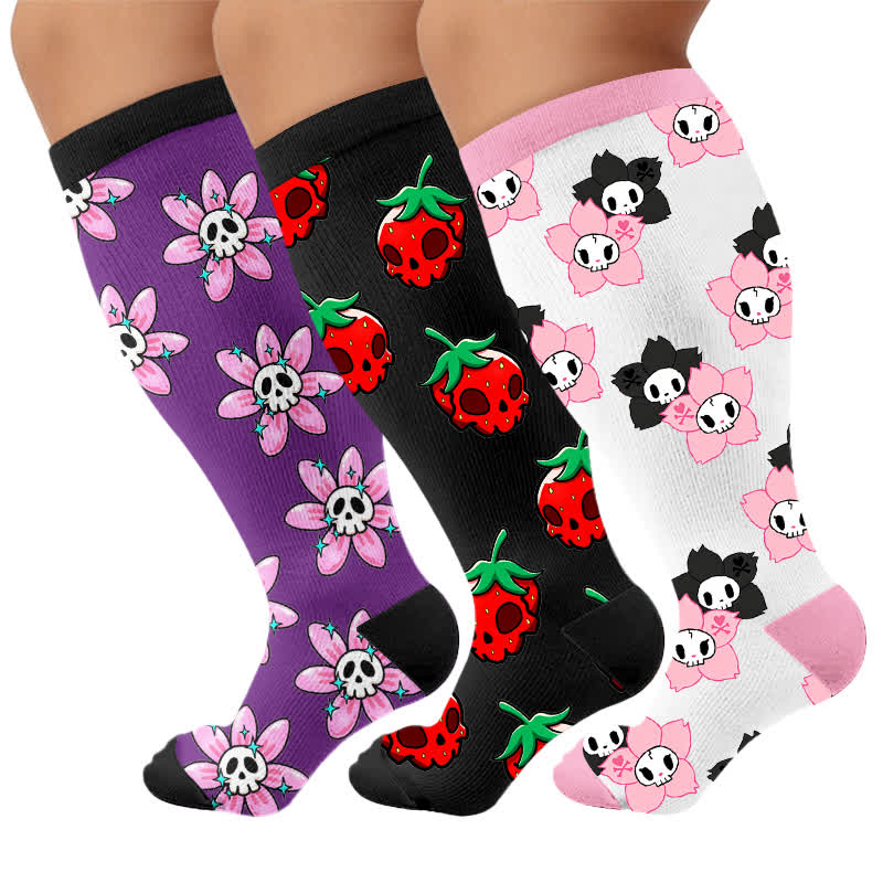 Rosa Totenkopf-Gänseblümchen-Kompressionsstrümpfe in Übergröße - image 7