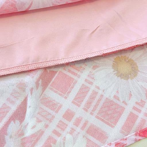 Sommer-Maxikleid in Übergröße mit eckigem Ausschnitt, Puffärmeln und Karomuster sowie Gänseblümchenmuster - image 5
