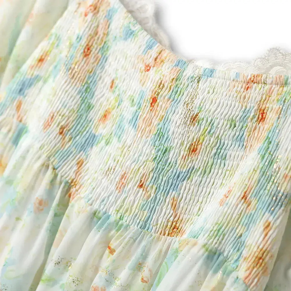 Sommer-Maxikleid in Übergröße mit eckigem Ausschnitt, Spitzenbesatz, Blumenmuster und Puffärmeln, Spitzenbesatz und Blumenmuster - image 2