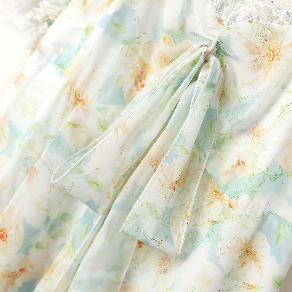 Sommer-Maxikleid in Übergröße mit eckigem Ausschnitt, Spitzenbesatz, Blumenmuster und Puffärmeln, Spitzenbesatz und Blumenmuster - image 5