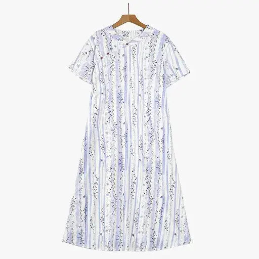 Sommer-Maxikleid in Übergröße, locker geschnitten, mit Blumenmuster und Streifen, Stehkragen - Blau - 6XL - image 0