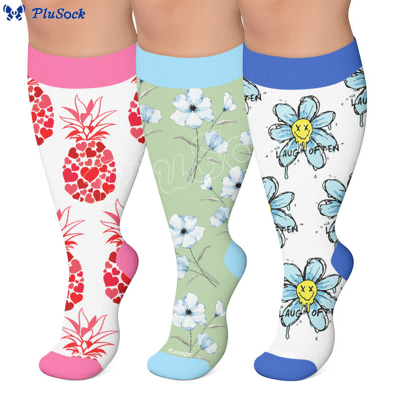 Kompressionsstrümpfe in Übergröße mit Doodle-Blumenmuster - image 0