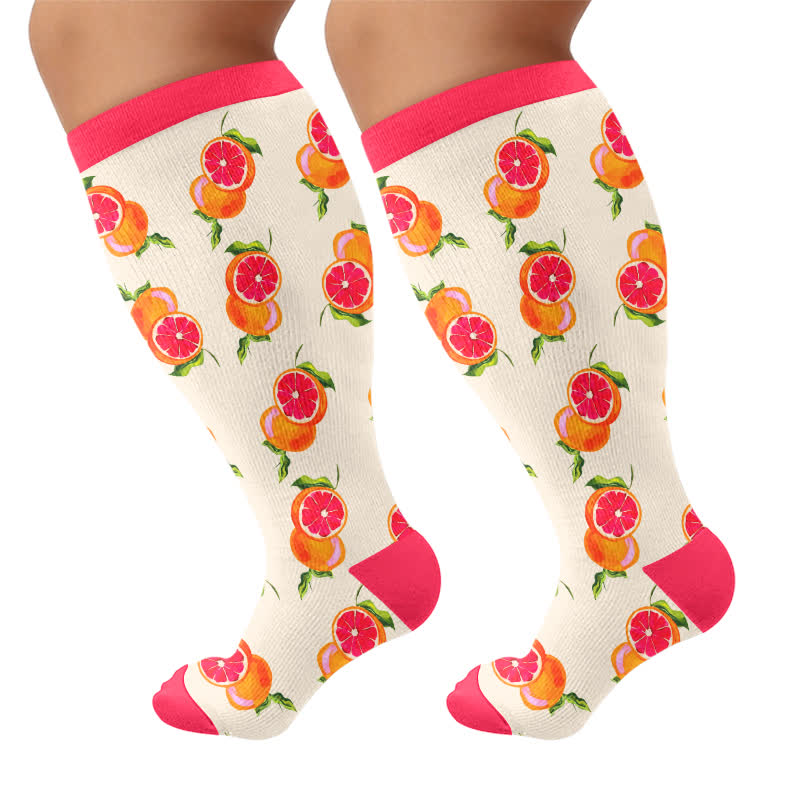 Kompressionsstrümpfe in Übergröße mit Kirsch-Grapefruit-Print - Rose - 4XL - image 5