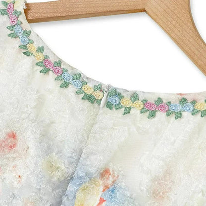 Romantisches Maxikleid mit floralem Jacquardmuster - image 2
