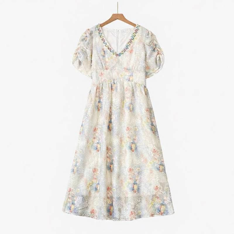 Romantisches Maxikleid mit floralem Jacquardmuster - Weiß - 6XL - image 0
