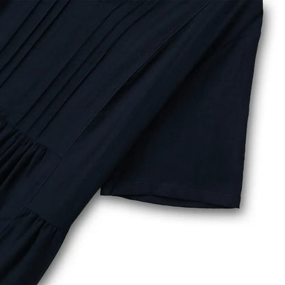 Faltenkleid mit V-Ausschnitt - image 1