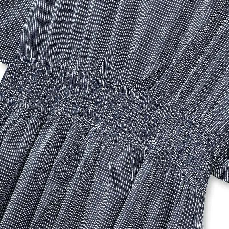 Lässiges Midikleid mit Fliege - image 2